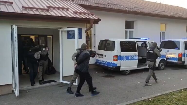 U akciji „Petlja“ uhapšeno šestoro Banjalučana i Prijedorčanina: Prodavali kokain i marihuanu