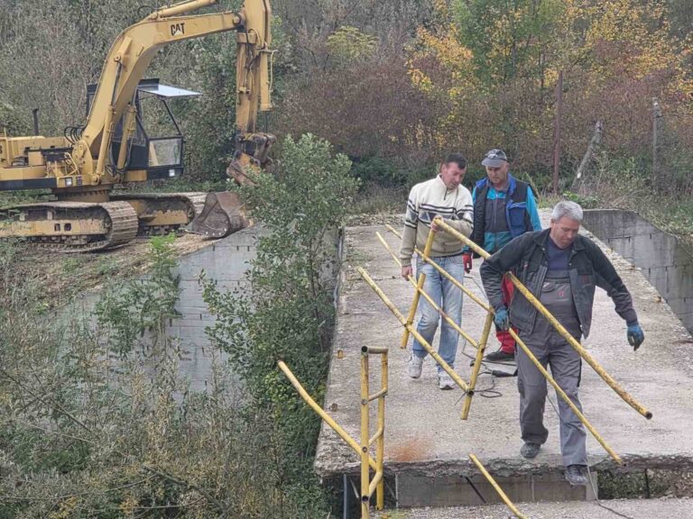 Započeto uklanjanje oštećenog i gradnja novog mosta na Gnjici u Mačkovcu