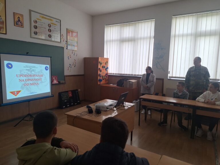 Edukacija učenika o bezbjednosti: „Pazi, mine!“ u OŠ „Petar Petrović Njegoš“