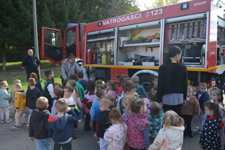 Lopare: Dan otvorenih vrata službi civilne zaštite i vatrogasno-spasilačkih jedinica