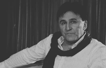 Preminuo pjevač Željko Golik