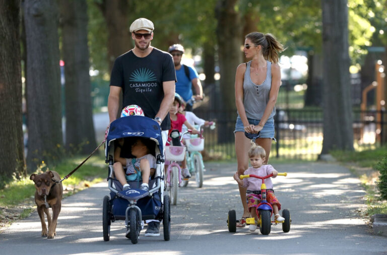 Tom Brejdi otkrio sve o kloniranju omiljenog bića: „Dobili smo drugu šansu“ FOTO