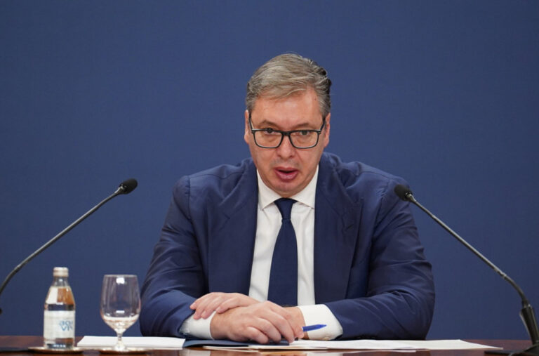 Vučić: Ne idem u Brisel, štitim interese Srbije