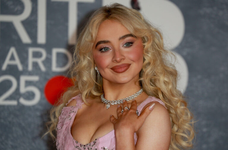 Sabrina Karpenter je nova „Alisa u zemlji čuda“