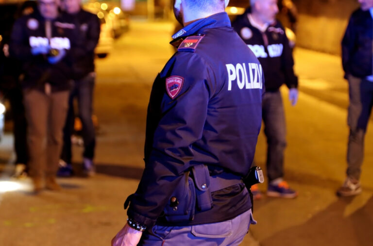 Šok u Italiji; Sin se godinama preru­šavao u pokojnu majku da bi primao penziju