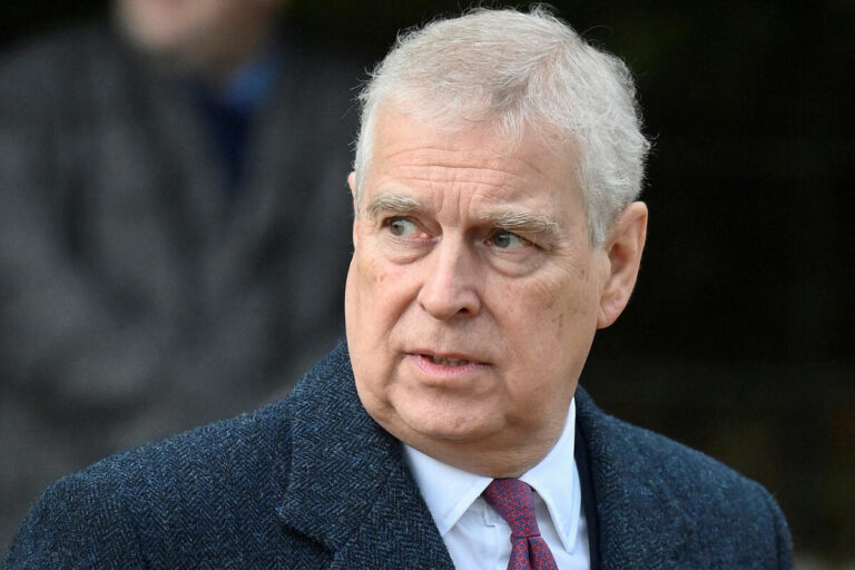 Džeger, Adel, Bekam, kraljica… Epstajnova dokumenta razotkrivaju slavne; U centru skandala princ