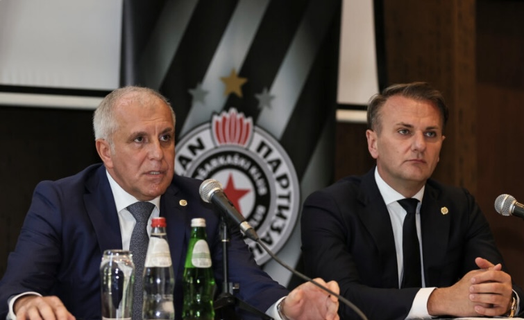 Željko vs Ostoja: Trener uputio poruku upravi, „čekam do 17 sati da mi kažete šta ste odlučili ili idem za Atinu“