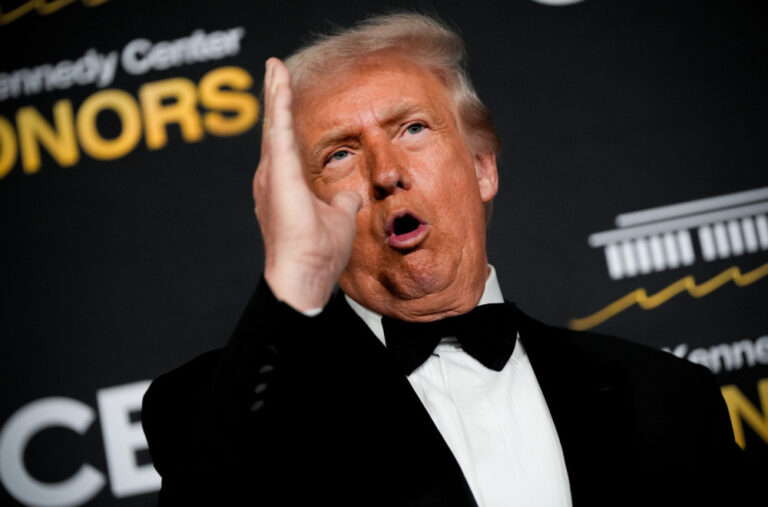 Tramp tužio BBC za klevetu: Traži 10 milijardi dolara odštete VIDEO