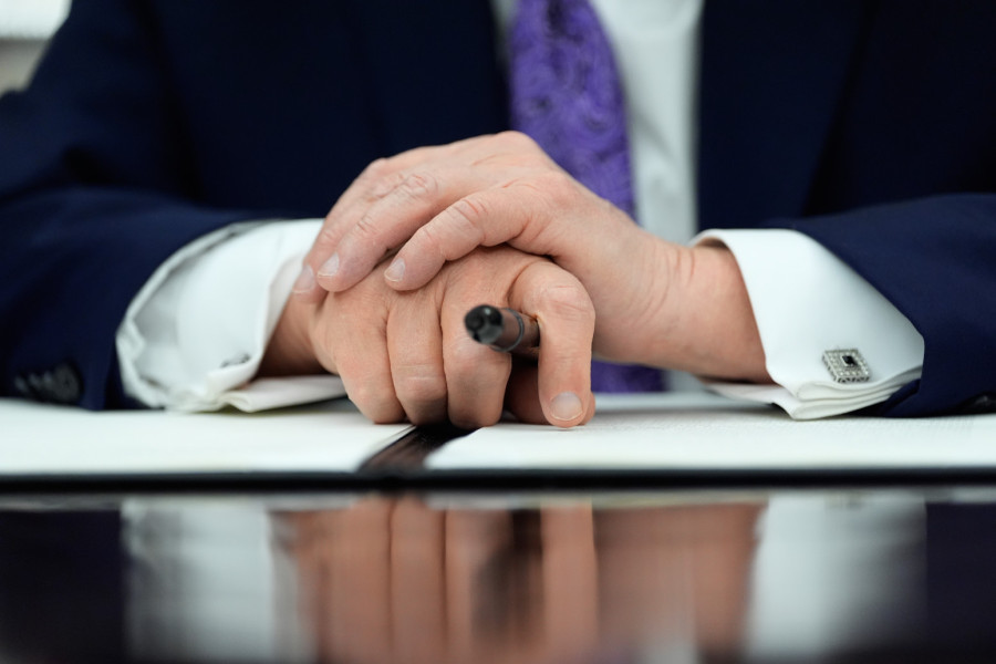 Donalde, šta kriješ? Za to ti ne trebaju flasteri FOTO