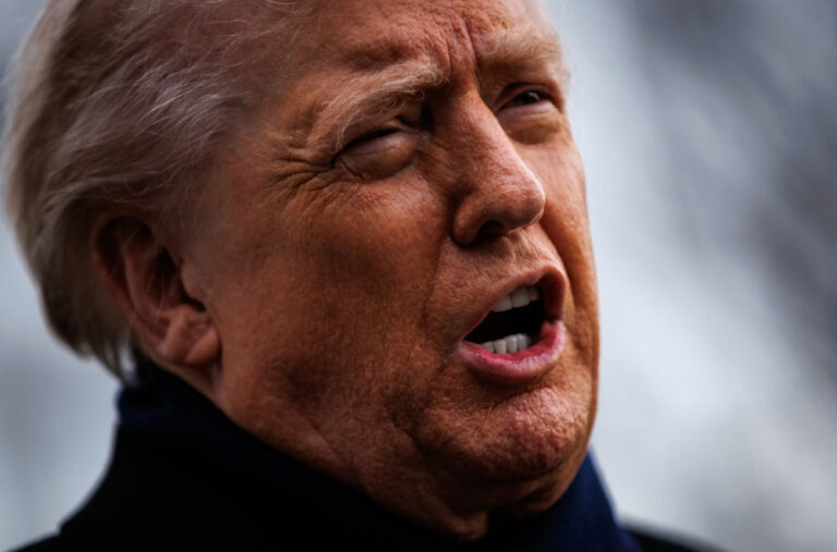 Tramp ne odustaje; Nikad nije bilo ovako zategnuto – Nikome neće biti dozvoljen prolaz