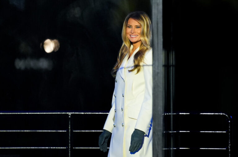 Melanija objavila trejler autobiografskog dokumentarca: „Čekam vijesti“