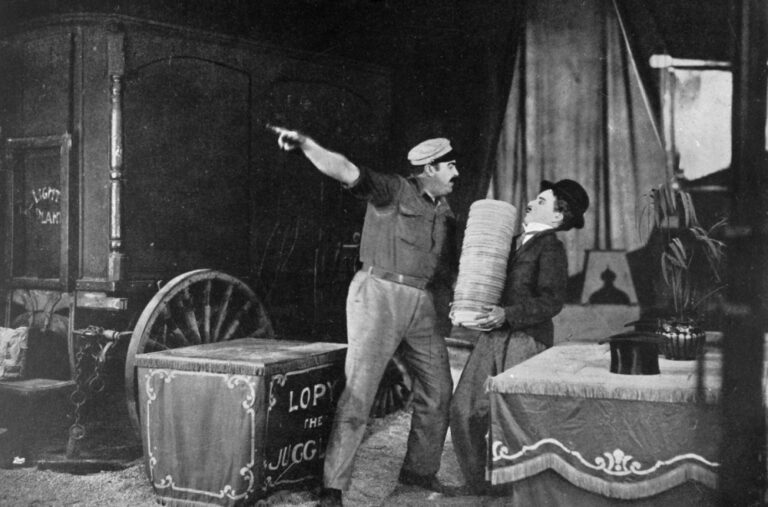 Bio je tajna za FBI, a napravio je vanvremenske filmove: Dan kada je preminula omiljena „Skitnica“ FOTO/VIDEO