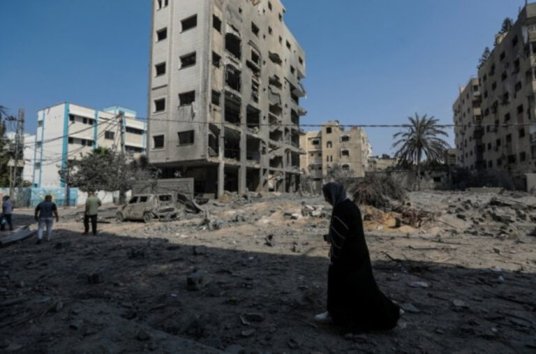 Brutalno iživljavanje na Zapadnoj obali: Palestinac napadnut tokom klanjanja VIDEO