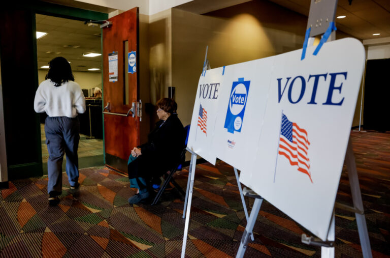 Sinovi, ćerke i rođaci u niskom startu: Politika u SAD kao porodični biznis?