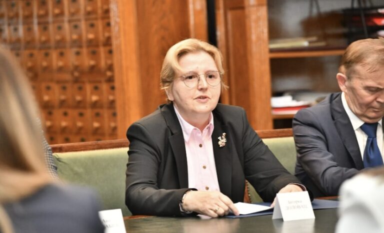 Vrhovno javno tužilaštvo najavilo tužbe protiv Informera i Kurira