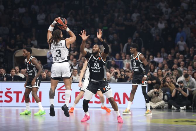 Milton, Ocokoljić, sudije, loša atmosfera u Areni…: Dug popis razloga Partizanovog debakla od Virtusa