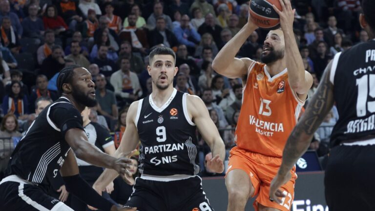 Sudijska lakrdija u Valensiji: Igra bolja ali novi poraz Partizana