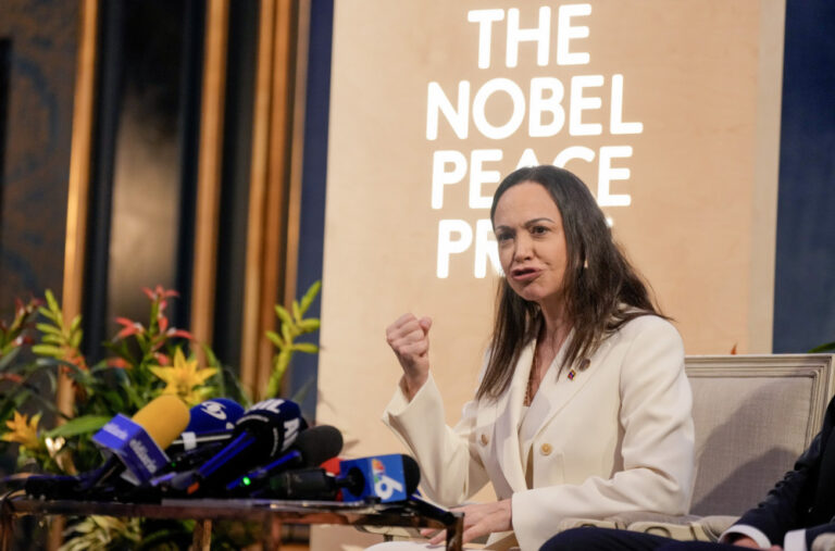 Nobelovka Mačado poklonila Trampu svoju nagradu