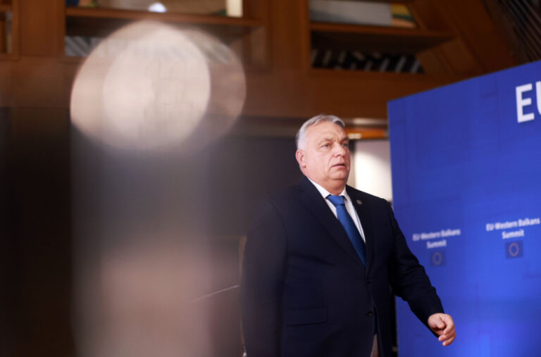 Orban stiže u Davos: Danas je dan ceremonije…