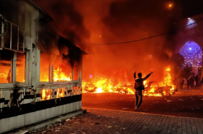 Vapaj iz Irana: Pozvali su i zatražili samo jedno FOTO