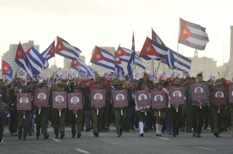Kubanci izašli na ulice: Ovo je zahtjev Donaldu Trampu
