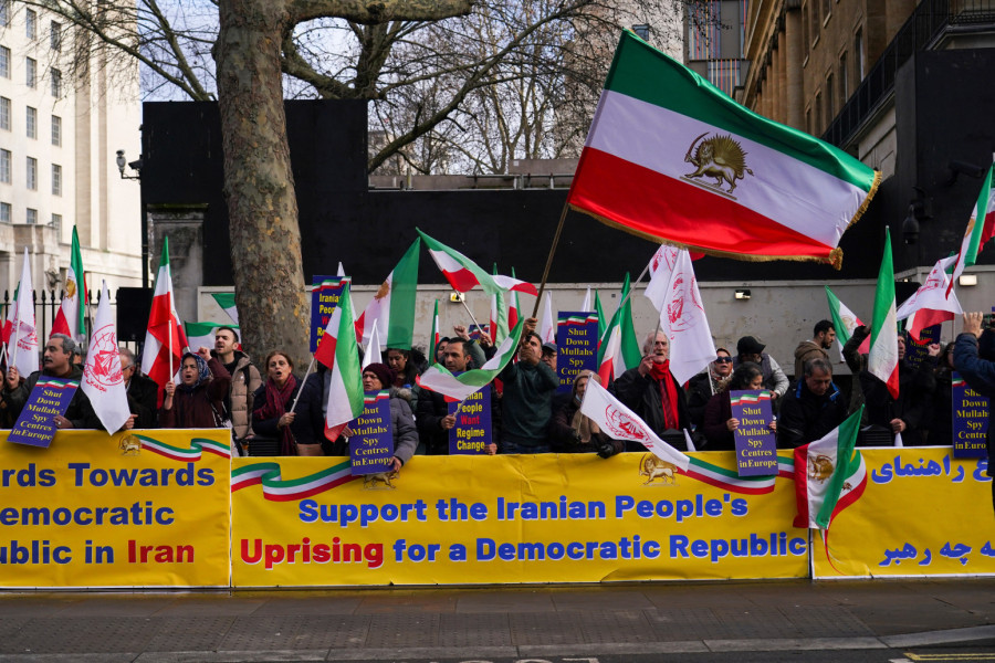 Haos na ulicama Londona zbog Irana FOTO/VIDEO