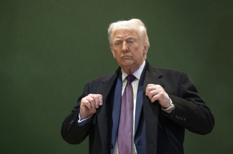 Stiglo izvinjenje, na Trampov način