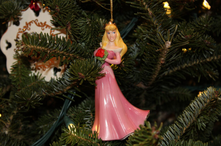 Na današnji dan objavljen klasik koji ne izlazi iz mode: Umalo uništio Dizni FOTO/VIDEO