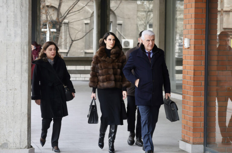 Novi dokazi na sudu: Tužilaštvo traži da se prikaže prepiska dječaka ubice i majke