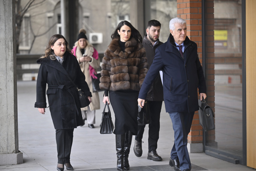 Šok na suđenju: Kecmanovići negirali krivicu FOTO