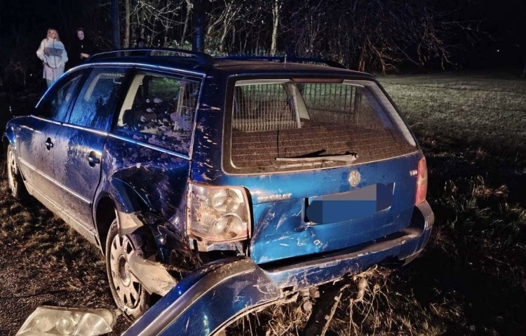 Saobraćajka u Srpskoj: Četvoro povrijeđenih u sudaru četiri automobila (FOTO)