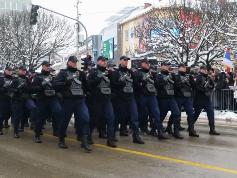 Dodik: Svečani defile pokazao da Republike Srpska ima snagu
