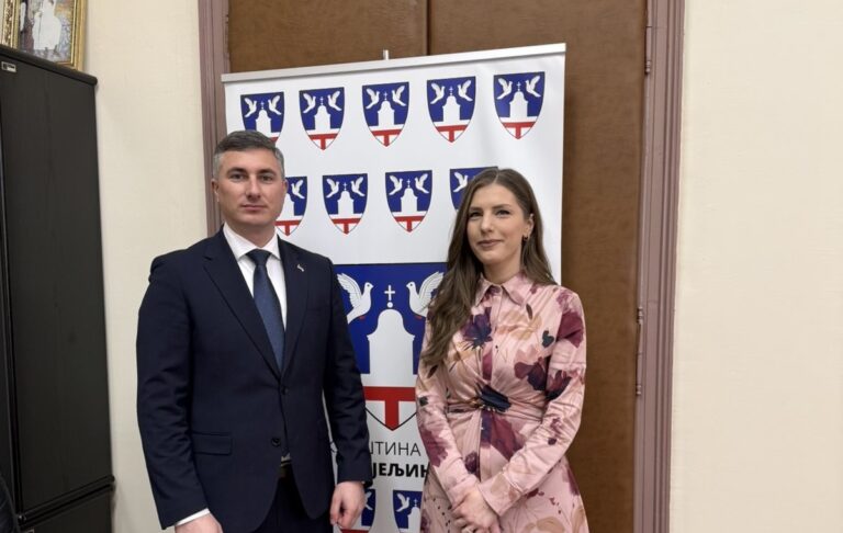 Predsjednica Skupštine primila direktora Zavoda za zapošljavanje RS: U Bijeljini odobreno skoro pola miliona KM za zapošljavanje i samozapošljavanje