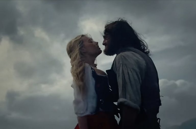 Džejkob Elordi o 18+ scenama sa Margo Robi: „Ne razlikuju se od scena borbe“ VIDEO