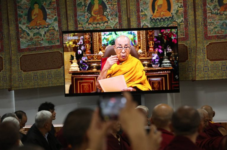 Kina se buni zbog Gremija za Dalaj Lamu: „Koristi ga za antikinesku političku manipulaciju“