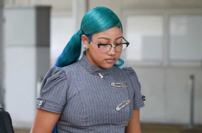 Nort Vest (12) objavila svoju prvu pjesmu: Sama je pisala i producirala VIDEO