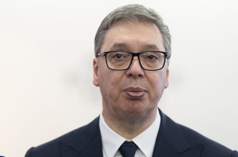 Vučić uputio saučešće Erdoganu i porodicama stradalih u saobraćajnim nesrećama