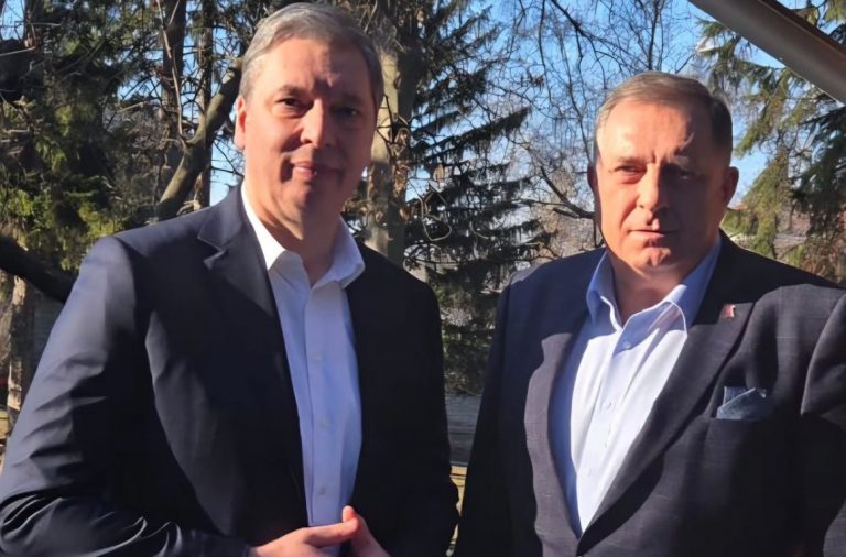 Sastanak Vučića i Dodika: O najvažnijim pitanjima, saradnji i ulozi srpkog naroda u Evropi i svijetu FOTO