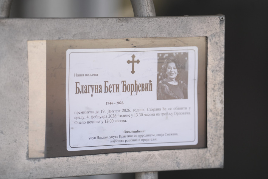 Sahranjena Beti Đorđević: Pevačka legenda ispraćena na večni počinka uz trubače i emotivni govor