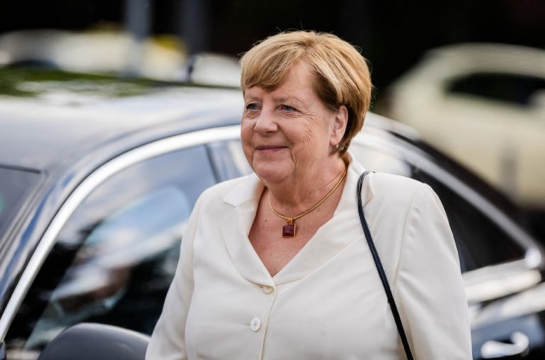 Potpuno iznenađenje: Stiže i Angela Merkel…
