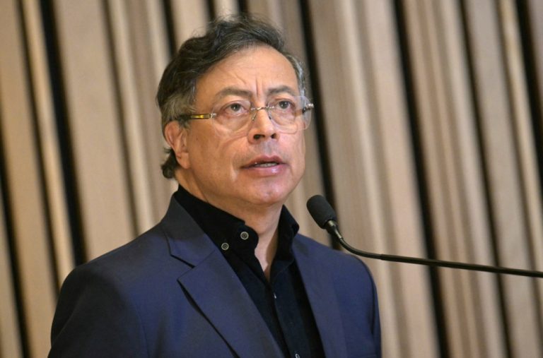 Petro pod pritiskom; Prihvata predlog pobunjenika – ipak nisu narko dileri?