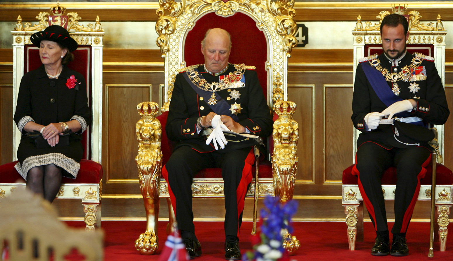 Tajni donor sperme ruši čuvenu monarhiju: Nije ni trebalo da budu kraljevi FOTO/VIDEO