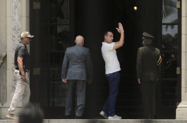 Kongres izglasao smjenu predsjednika: Osmi vođa za osam godina