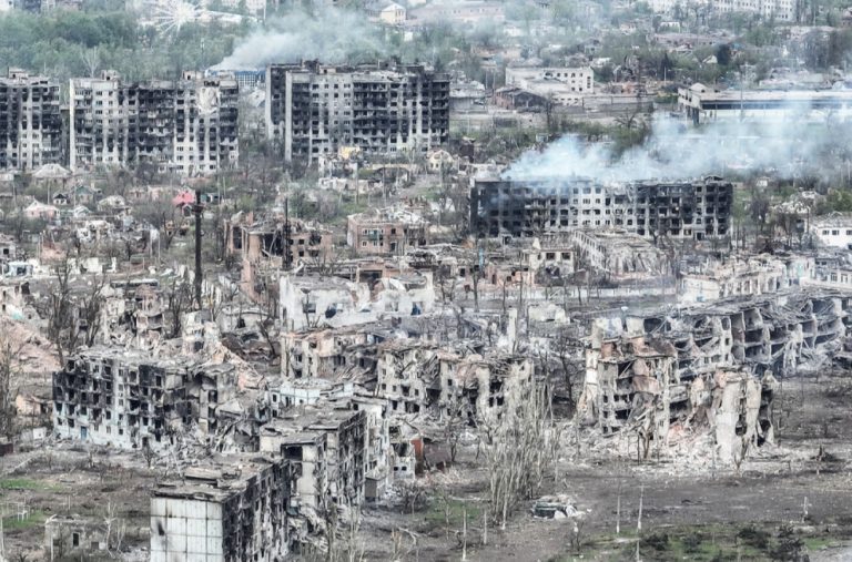 Bahmut je totalno razoren: Isplivao snimak iz „grada duhova“, evo kako izgleda posle najkrvavijih borbi VIDEO