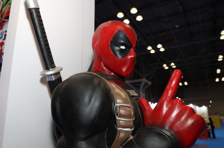 „Deadpool ubica“ osvojio internet: Žene postale opsednute njime, traže da im napravi dete