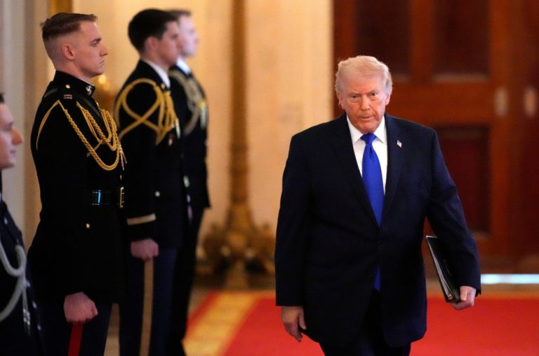 Tramp: Samo ja odlučujem o napadu na Iran