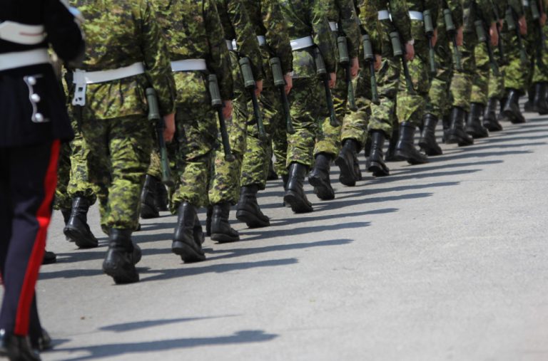 Pod uticajem Trampovih pretnji: Sve veći broj Kanađana ide u vojsku