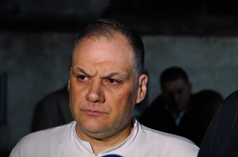 Ponovo se oglasio doktor koji liječi Dačića: „Priključen je na respirator; Suviše rano da prognoziram bilo šta“