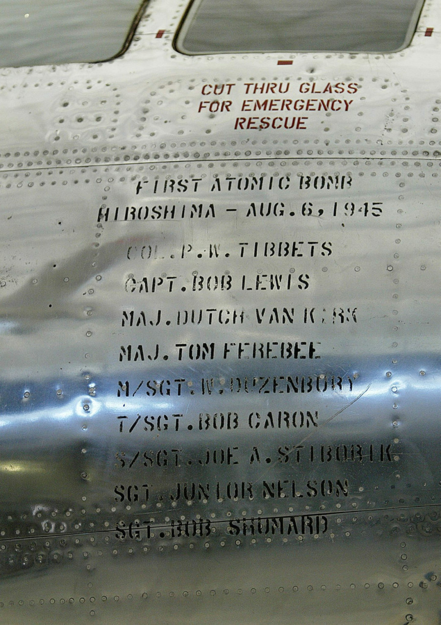 Dnevnik pilota koji je bacio bombu na Hirošimu peti put na aukciji: Bože moj, šta smo uradili?