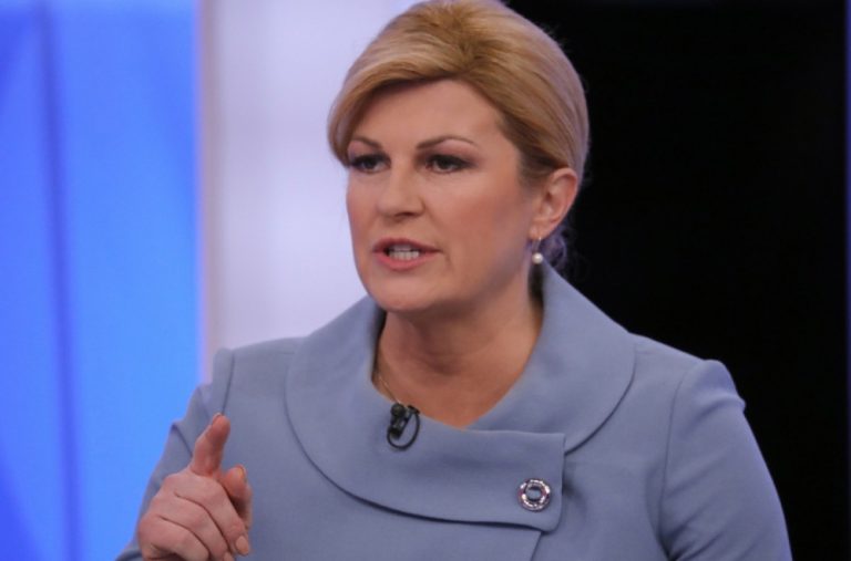 Hrvati napali Kolindu: Uslikana sa princem povezanim sa skandalima FOTO